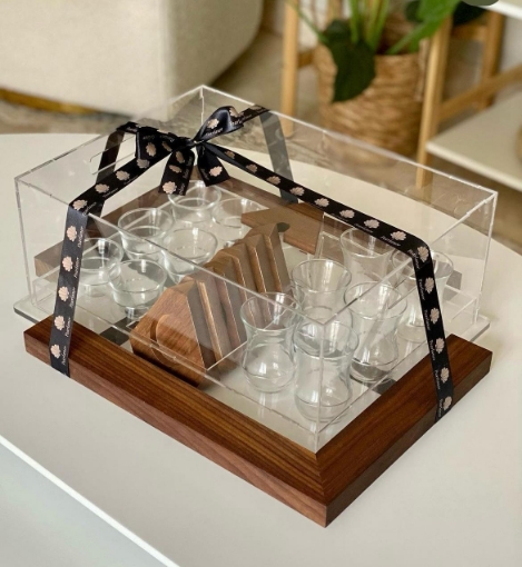 Picture of Istikana & Finjal Soled Wood  Set  